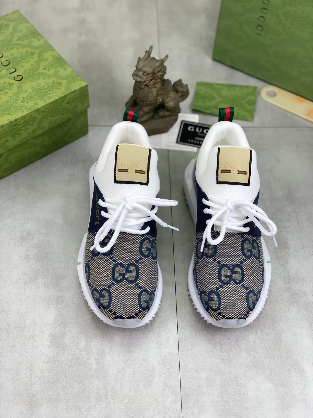 Men's shoes 💰P460💰[New style]🆘 Gucci [GUCCI] classic fashion high-top men's shoes, synchronized with counters, exquisite workmanship, exquisite color matching, the upper is made of original soft double G calfskin Gucci webbing ➕ first-layer pigskin lining ➕ pigskin feet The lasts made according to the original version are quite attractive both on the foot and in the placement. There is no need to explain the good style, the workmanship is superior, quality determines everything, absolutely versatile, code number: 38-44, 2️⃣colors🉑️ to choose from